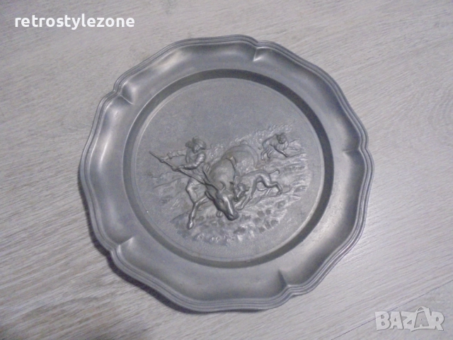 № 8281 Стара метална чиния / пано   , снимка 3 - Други ценни предмети - 51861417