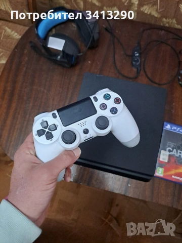 Продавам PS4 500GB, снимка 3 - PlayStation конзоли - 53938028