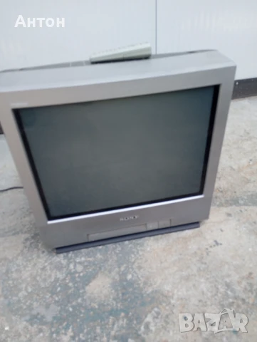 Телевизор Сони 21 инча