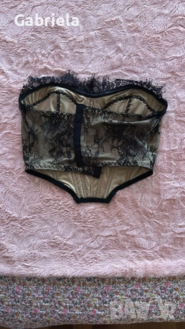 Корсет , снимка 2 - Корсети, бюстиета, топове - 52461199
