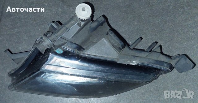 Десен халоген - Volkswagen Jetta 4 - (2011 г.+) - HELLA, снимка 2 - Части - 39014051