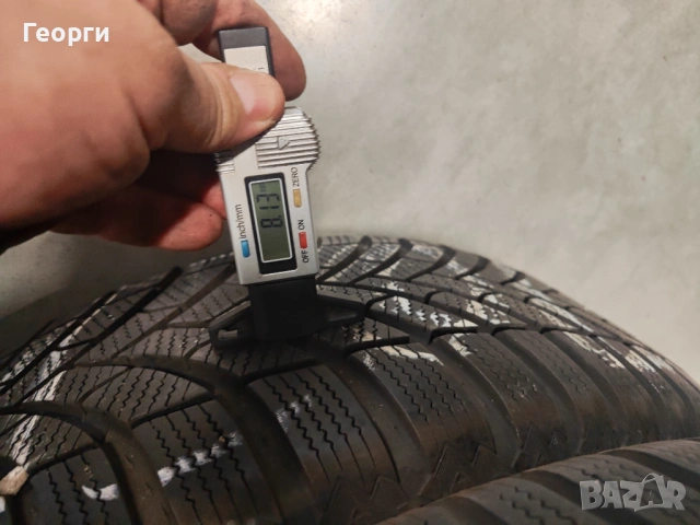 4бр.зимни гуми 215/60/16 Semperit, снимка 3 - Гуми и джанти - 53931582