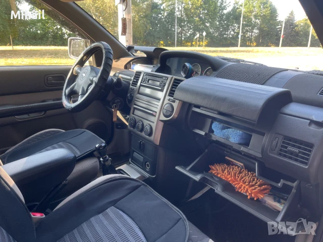 Nissan X-trail, 2.2 куб., 4х4, снимка 9 - Автомобили и джипове - 50933503