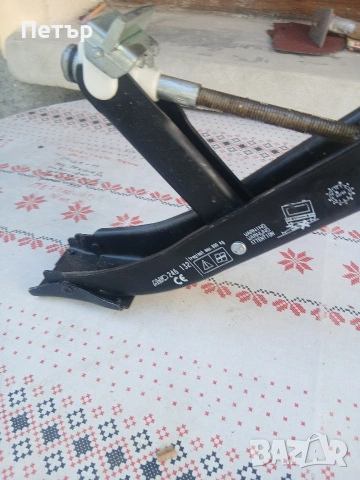 Крик за ремърке каравана АЛКО нов, снимка 8 - Аксесоари и консумативи - 54095955