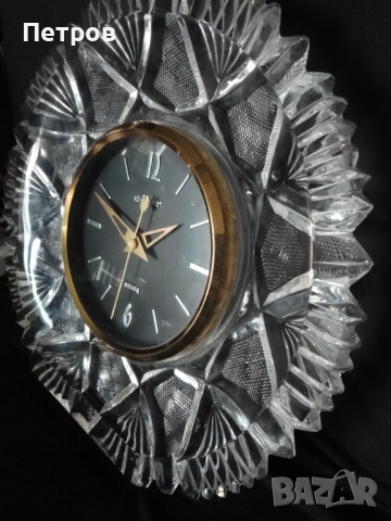 стенен часовник  маяк  СССР, снимка 2 - Антикварни и старинни предмети - 52975398