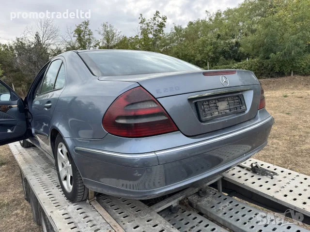 Mercedes E220 W211 OM646 Мерцедес Е220 Е клас на части blue син салон В211 ръчна скоростна кутия , снимка 3 - Части - 56235721