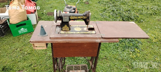 Две старинни шевни машини за реставриране., снимка 3 - Шевни машини - 53071993