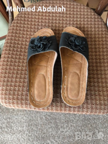 Дамски чехли 