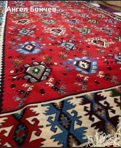 Автентичен Чипровски килим, снимка 2 - Антикварни и старинни предмети - 52387983