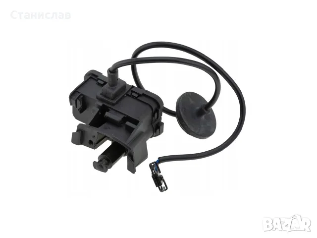 Моторче за заключване на резервоар за VW Beetle Cabriolet, VW Beetle – 5C5810773B