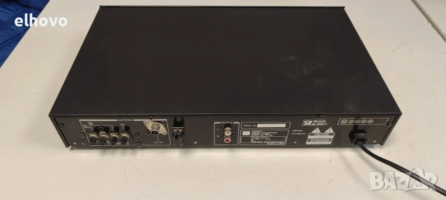 Стерео тунер Toshiba ST-S37, снимка 4 - Ресийвъри, усилватели, смесителни пултове - 53349553