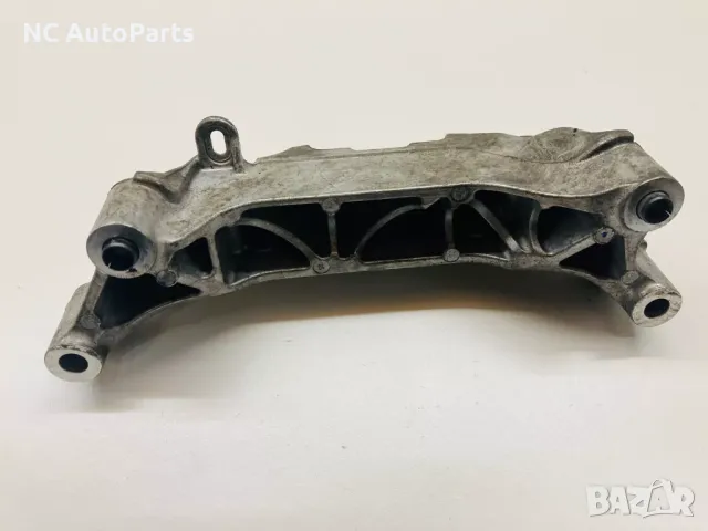 Бракет за двигател за ПЕЖО PEUGOET 3008 1.2 бензин 131 коня HNS 9674960380 2019, снимка 3 - Части - 48471377