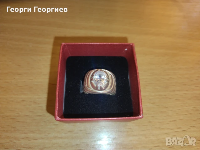 Сребърен пръстен 57 размер ,камък цирконий