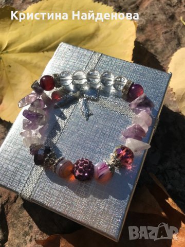 Продавам бижута с естествени камъни 