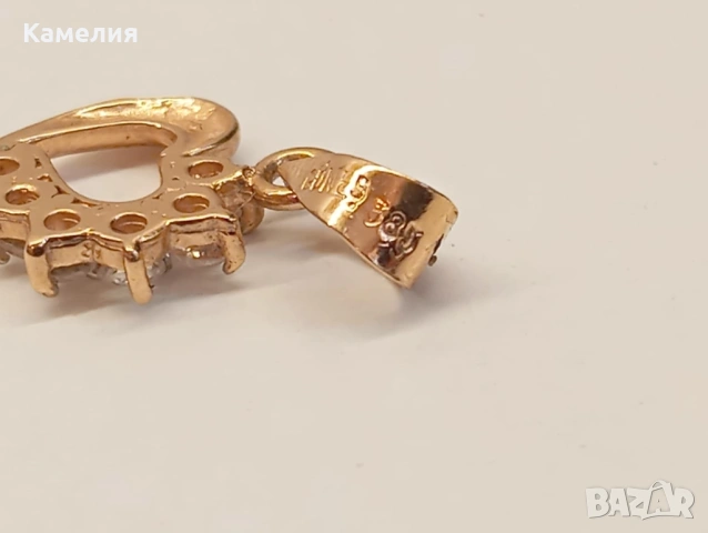 Златна висулка , снимка 11 - Колиета, медальони, синджири - 54365879