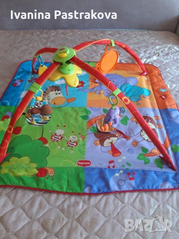 Килим за активна гимнастика Tiny love