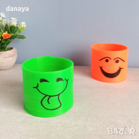 3627 Детска пружина за игра Усмивки вълшебна спирала магическа пружина, снимка 5 - Други - 40661950