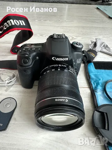 Canon EOS 70D с обектив EFS 18-135mm IS STM и аксесоари, снимка 6 - Фотоапарати - 56106979
