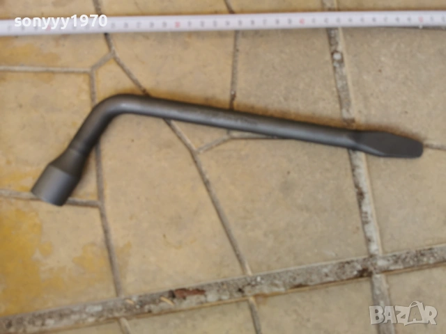 17ММ КЛЮЧ ЗА ГУМИ-ЛУЛА 2204261704, снимка 5 - Аксесоари и консумативи - 54280599