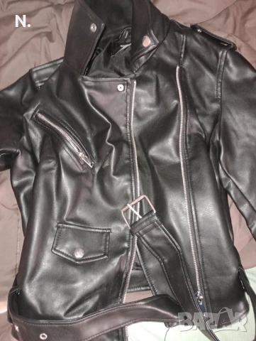 Черно кожено яке дамско , снимка 3 - Якета - 52720782