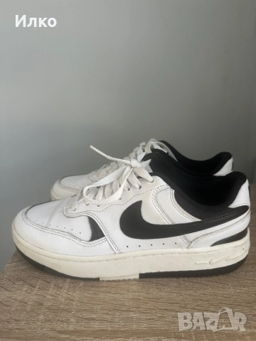 Дамски маратонки Nike 39
, снимка 3 - Маратонки - 56265778