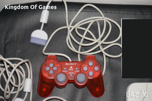 Два Оригинални PS1 Контролера/Оригинален Захранващ Адаптер за PS1/Оригинален AV Кабел за PS1 и PS2/, снимка 2 - PlayStation конзоли - 50079214