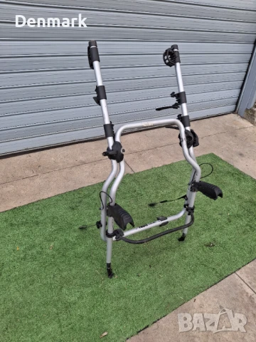 Универсална стойка за велосипеди THULE