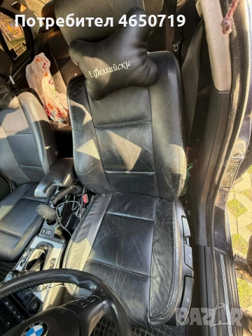 стандартен салон механичен със задни седалки като предните са в отлично състояние без скъсано и заха, снимка 2 - Аксесоари и консумативи - 53895751