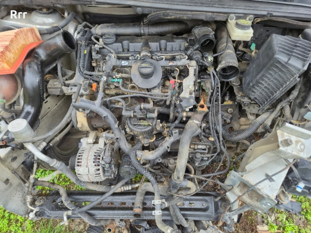 Пежо 307sw 2.0 Hdi 107кс на части, снимка 5 - Автомобили и джипове - 52307241