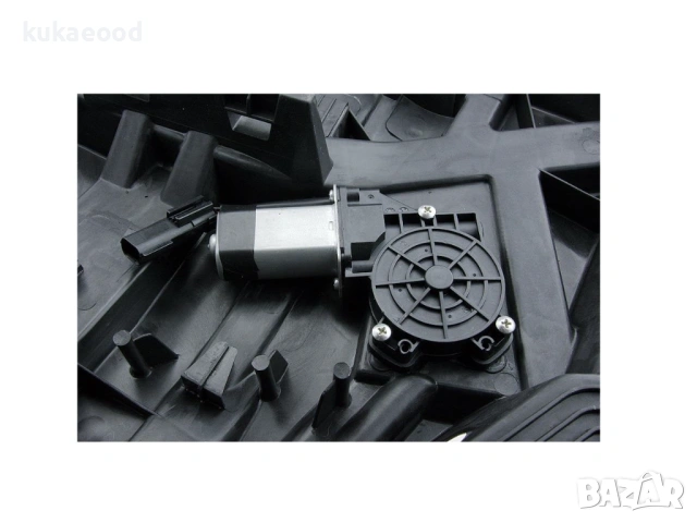 Стъклоподемник с електромотор за Jeep Liberty KK, снимка 3 - Части - 54204242