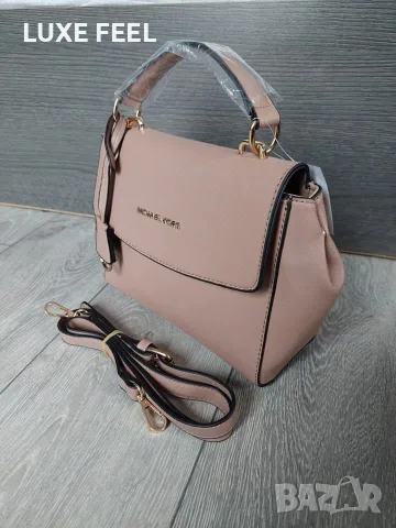 Michael Kors ✨Дамски Чанти , снимка 9 - Чанти - 56239699