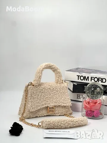 Balenciag🅰️ дамски плюшени чанти Различни цветове , снимка 9 - Чанти - 48618035