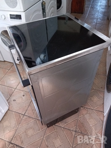 Иноксова свободно стояща печка с керамичен плот Voss с две години гаранция!, снимка 8 - Печки, фурни - 52534014