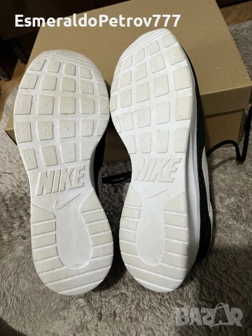 Мъжки обувки Nike Tanjun, снимка 4 - Маратонки - 53886849