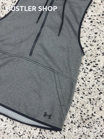 Мъжки елек UNDER ARMOR. Размер S, снимка 2 - Спортни дрехи, екипи - 53273895
