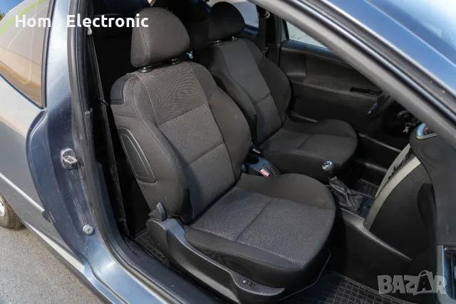 Peugeot 207 1.6i 120кс, снимка 13 - Автомобили и джипове - 56156997