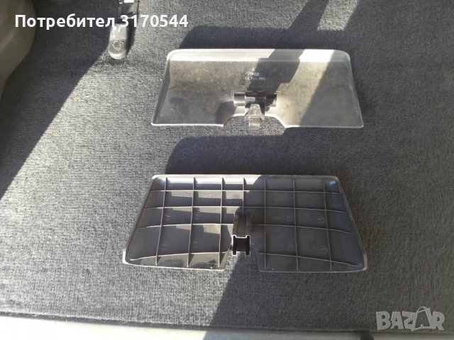 Гумена стелка, капак, който се слага на демонтируем теглич Volvo, снимка 2 - Аксесоари и консумативи - 37386425