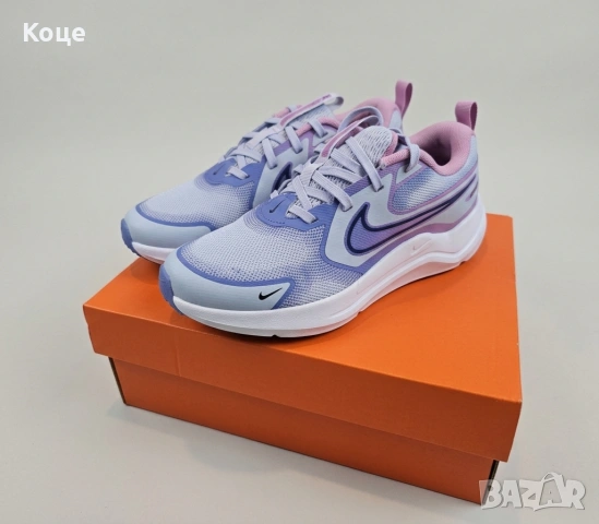 Nike Cosmic Runner 35.5