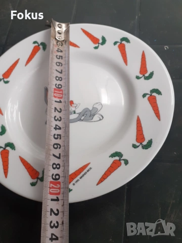 Бъгс Бъни колекционерска чиния Warner Bros 1995, снимка 5 - Антикварни и старинни предмети - 53279655