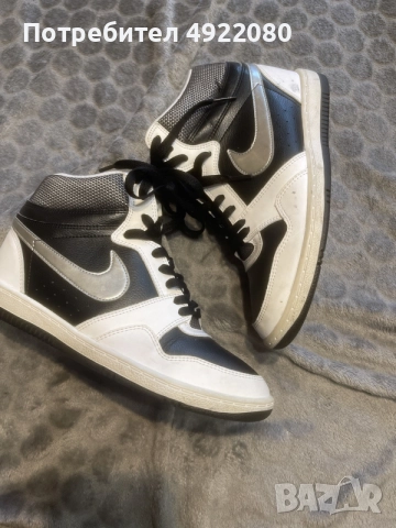 Кожен найк на платформа-оригинален, снимка 2 - Кецове - 56324320