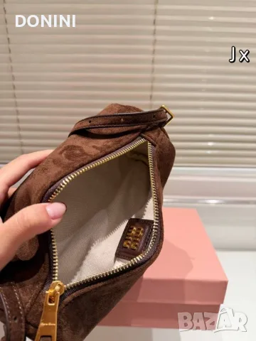 Miu Miu Belair Дамска чанта, кожа, снимка 3 - Чанти - 55975198