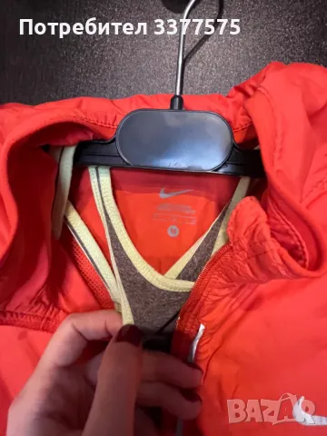 Nike елек ветровка , снимка 3 - Елеци - 48516774