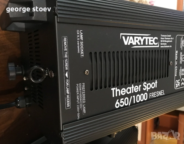 Продавам ТЕАТРАЛНО осветление, Димери, пулт за управление и безжично свързване., снимка 8 - Други - 51788814