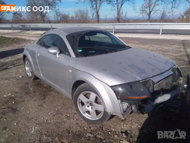 Ауди ТТ 1.8 бензин, снимка 4 - Автомобили и джипове - 49298812