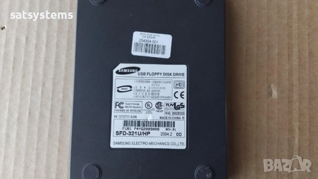  USB 2.0 Floppy Disk Drive Samsung SFD-321U/HP REV.B1, снимка 2 - Други - 52258096