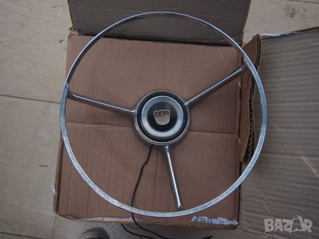 Ринг за клаксона на волана на Форд Таунус, Ford Taunus, снимка 2 - Части - 37497716