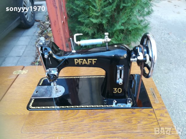 PFAFF-ANTIQUE-GERMANY-LIKE NEW 2111211702, снимка 3 - Антикварни и старинни предмети - 34879961