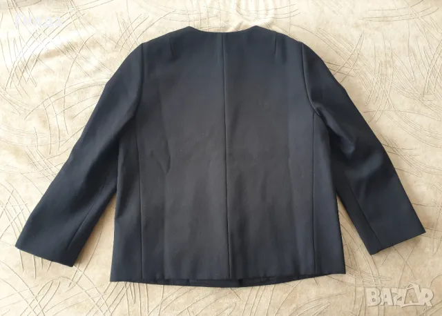 Louis Vuitton сако XS налично, снимка 7 - Сака - 49547614