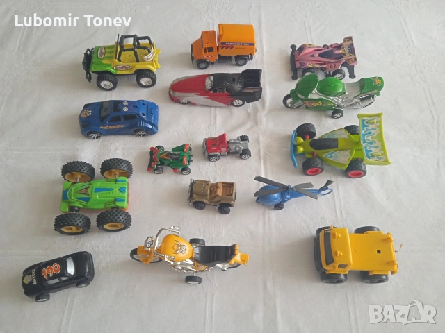 Продавам автомобилчета, снимка 6 - Коли, камиони, мотори, писти - 53901179