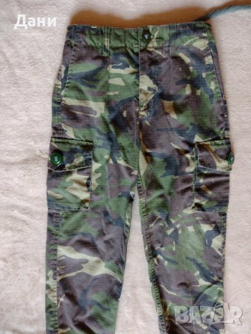 Детски камуфлажен панталон Кombat.uk 5-6 години, снимка 2 - Детски панталони и дънки - 37811400